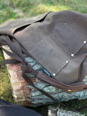 Canvas apron